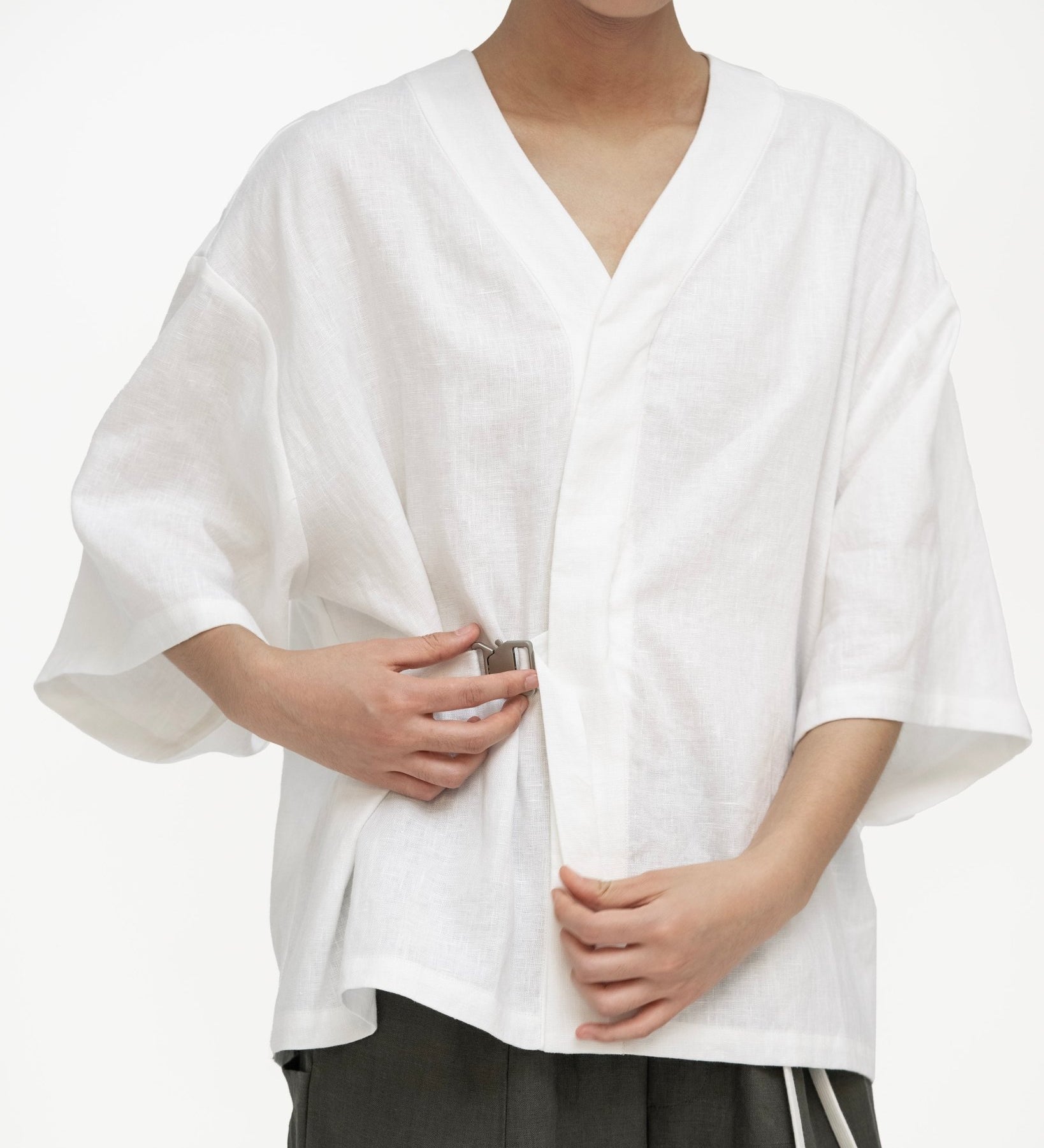 Shōto Baseball Collar Top 2.0 - Pure White - G R A Y E