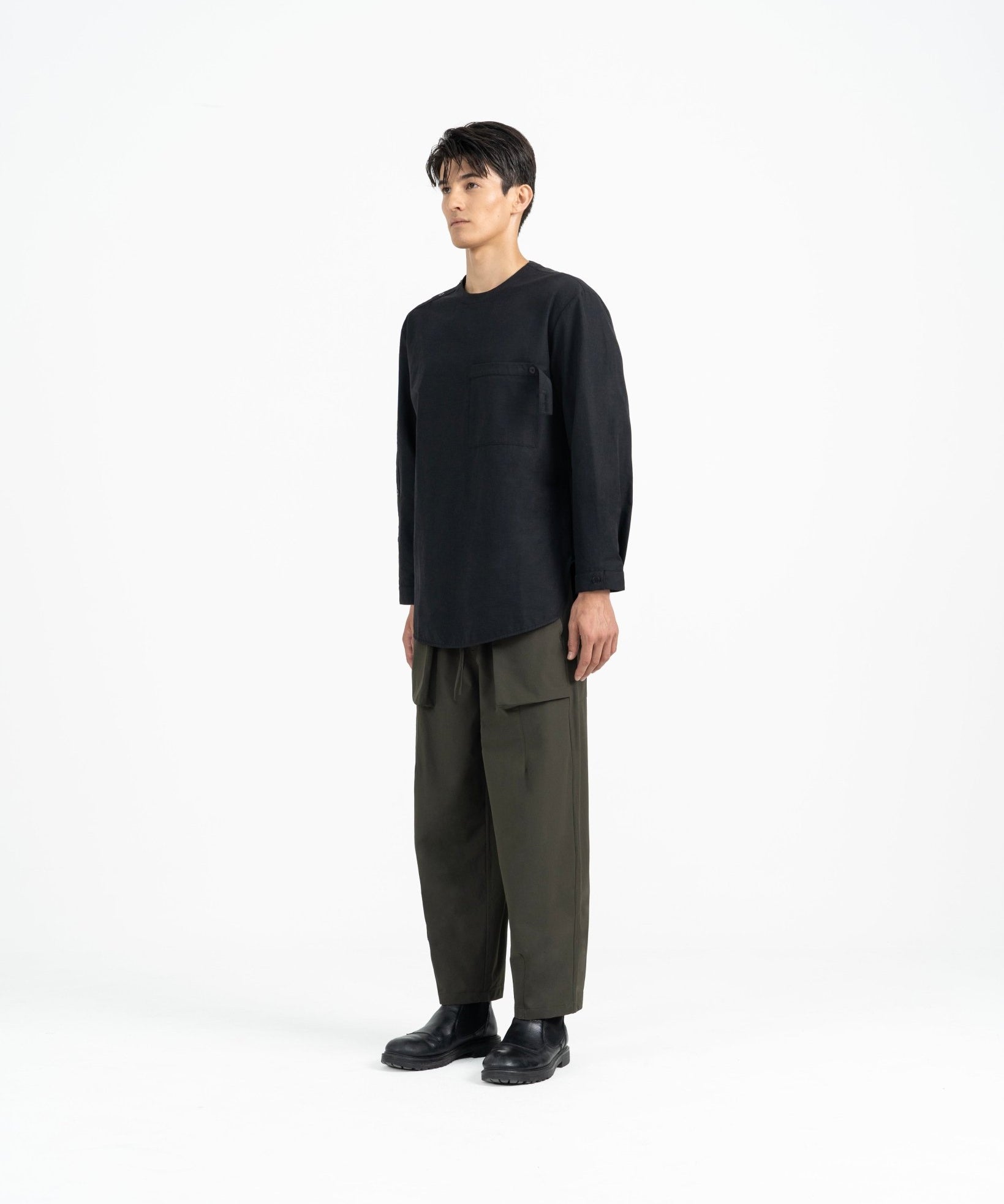 Sleeve Placket Shirt - Black - G R A Y E