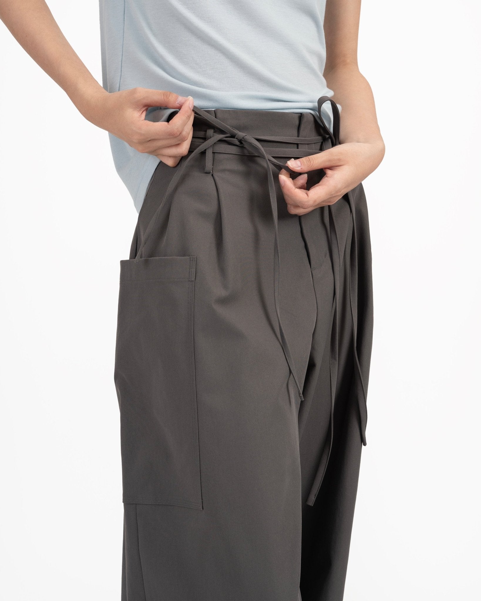 SOLOTEX® Barrel - Leg Trousers - Gray - G R A Y E