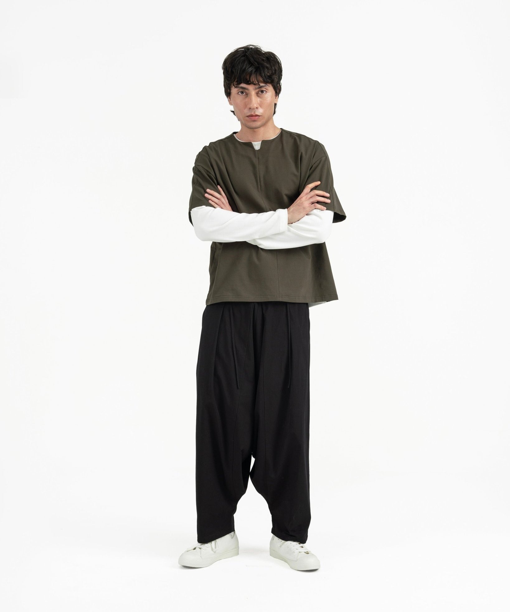 V Placket Tee 2.0 - Olive - G R A Y E