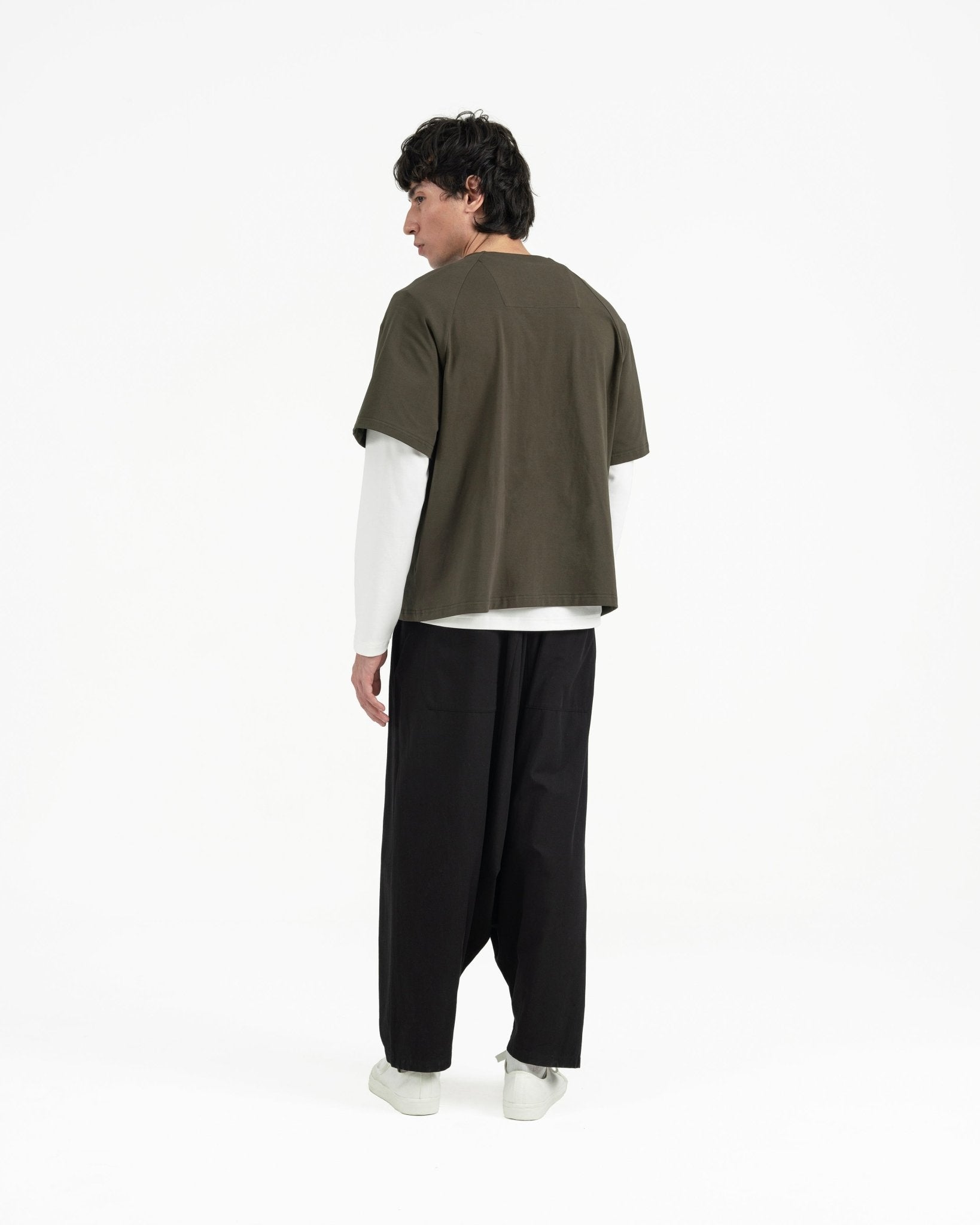 V Placket Tee 2.0 - Olive - G R A Y E