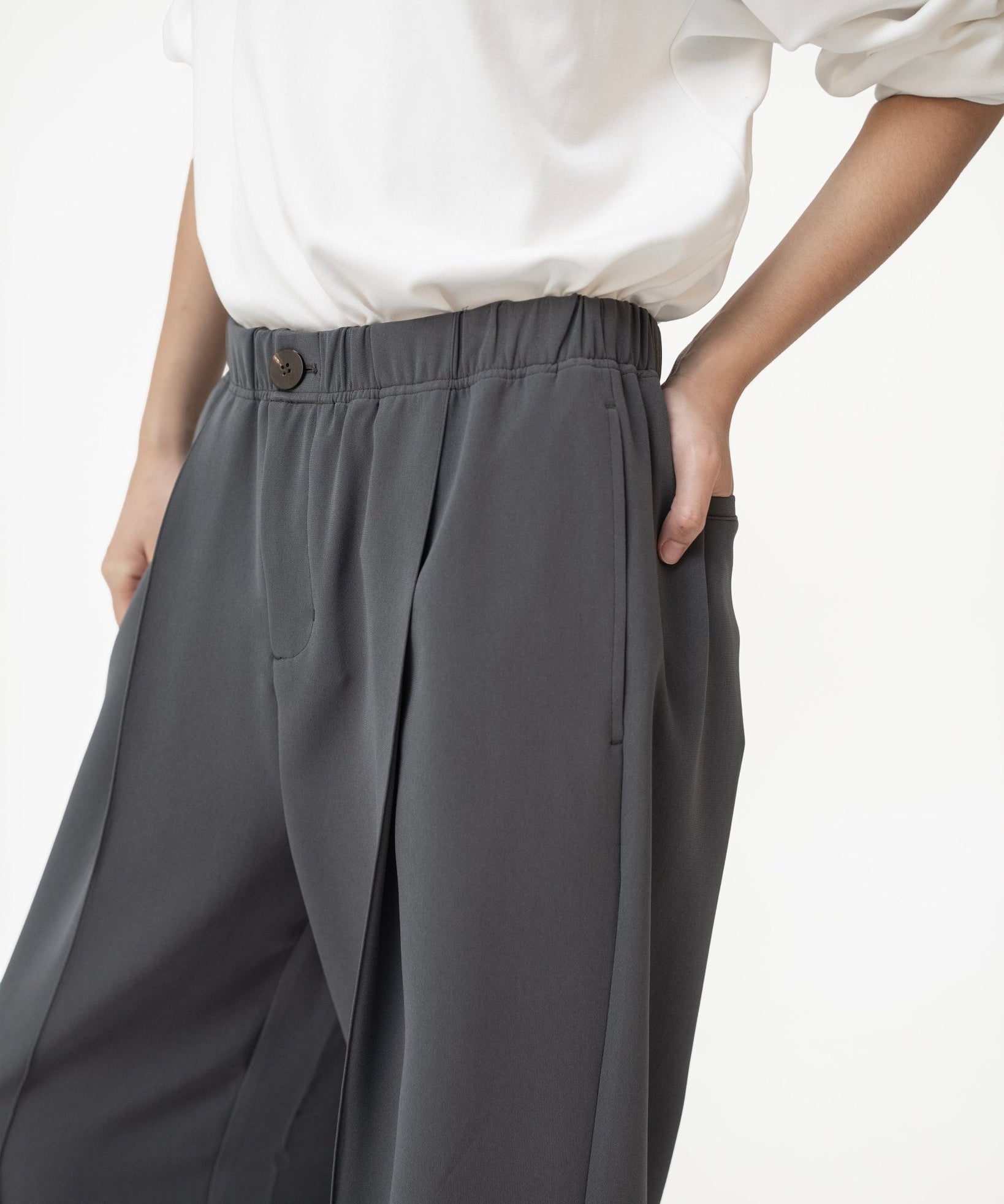 Wayfarer Tailored Pants - Fog Gray - G R A Y E