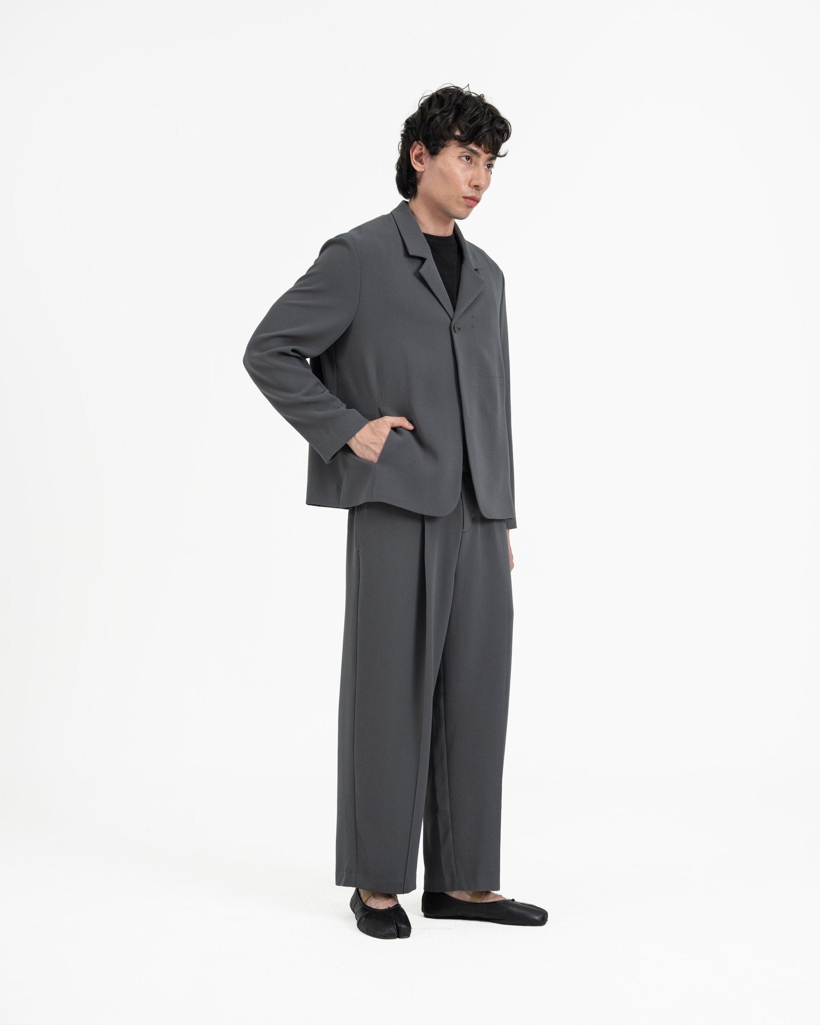 Wayfarer Travel Blazer - Fog Gray - G R A Y E