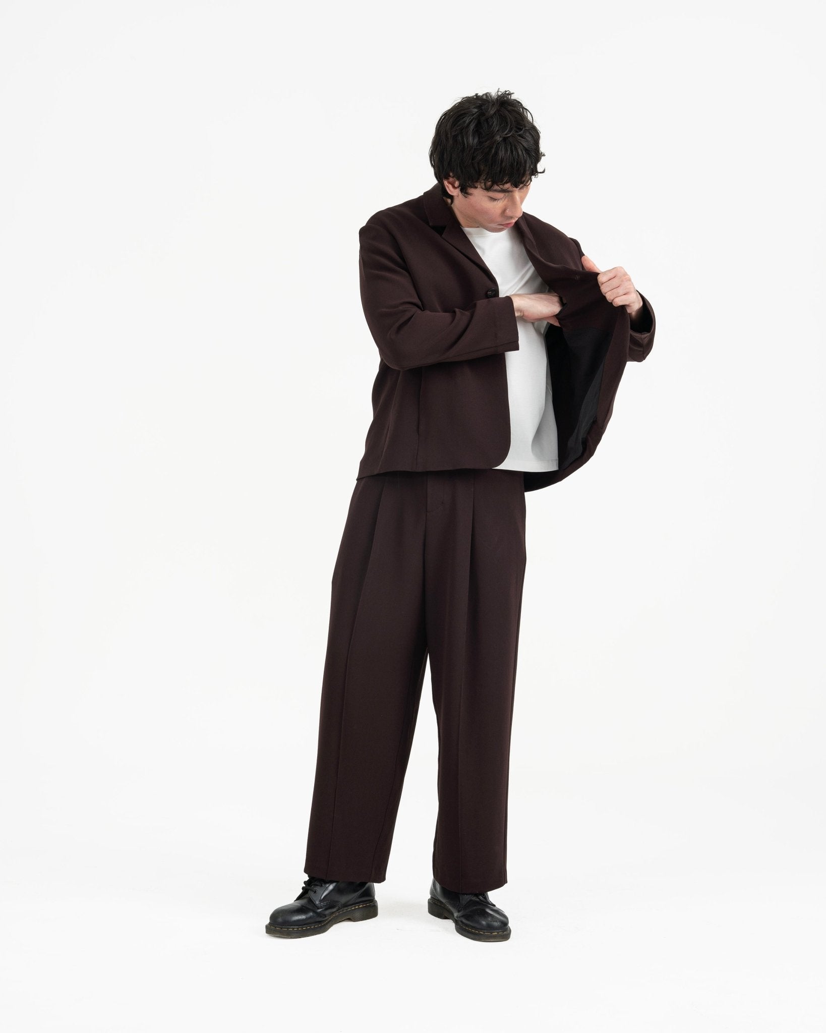 Wayfarer Travel Blazer - Sienna Plum - G R A Y E