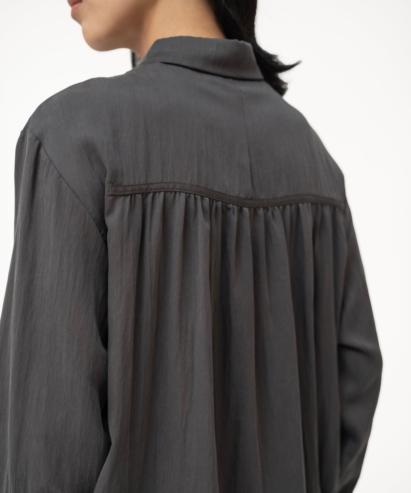 Willow Button Shirt - Hale Navy - G R A Y E
