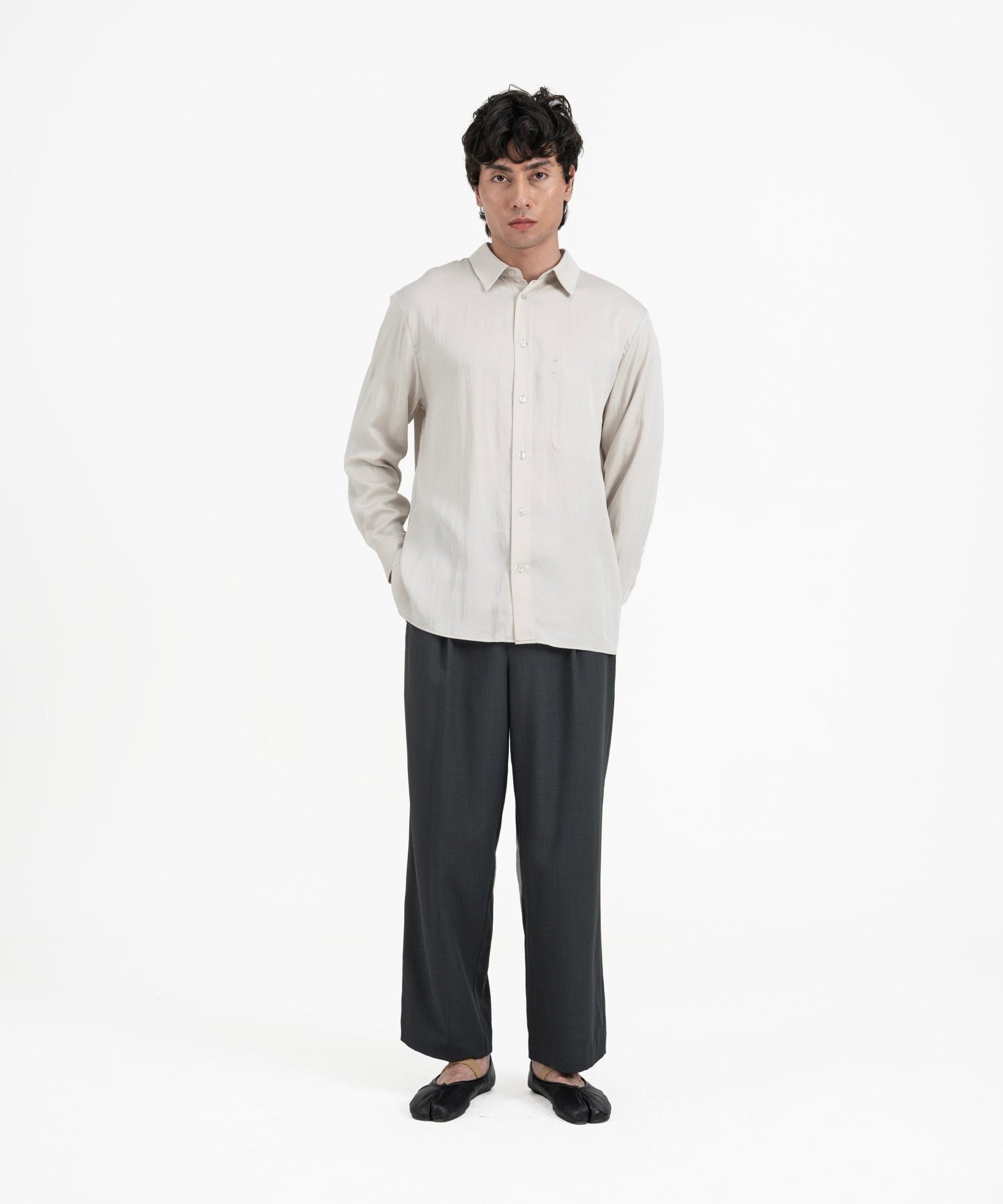 Willow Button Shirt - Pearl Gray - G R A Y E