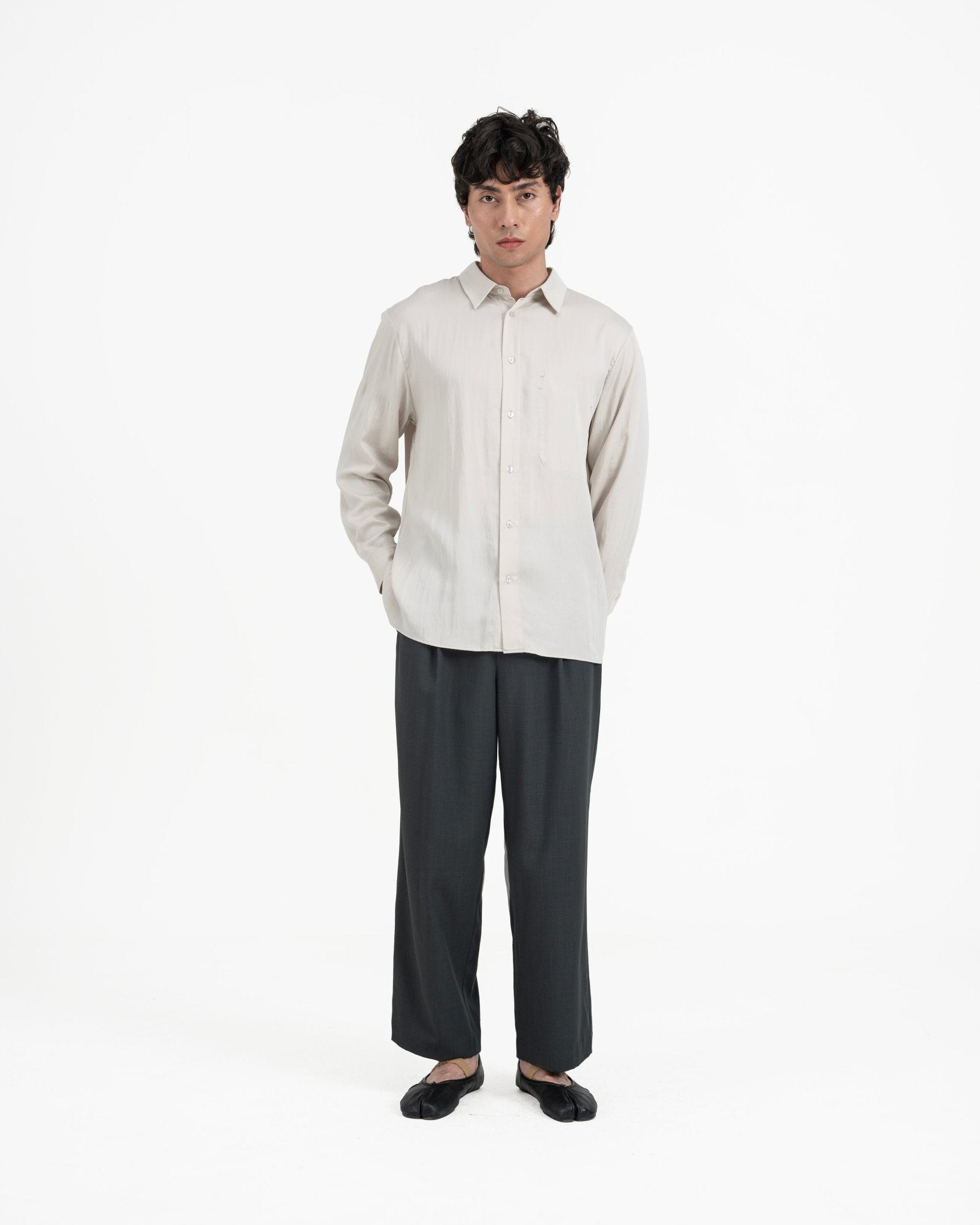 Willow Button Shirt - Pearl Gray - G R A Y E