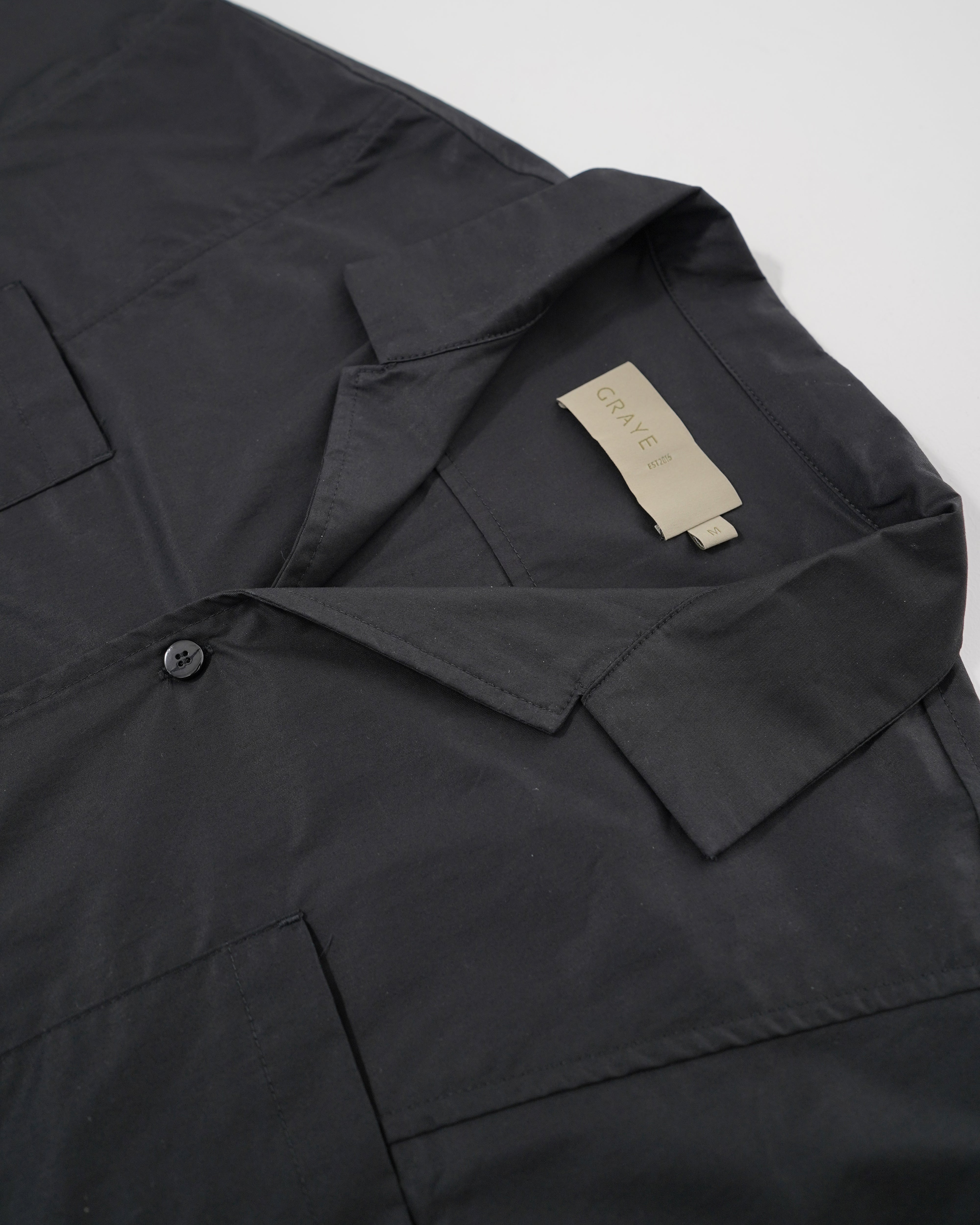 Seamline Curved Pocket Panel Top - Black