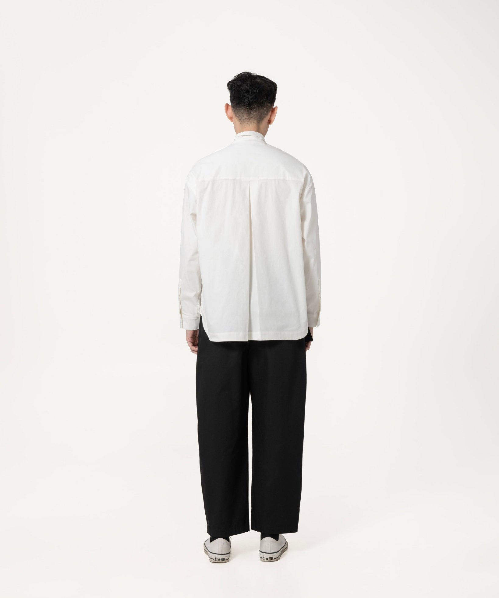 High Collar Shān - White - G R A Y E