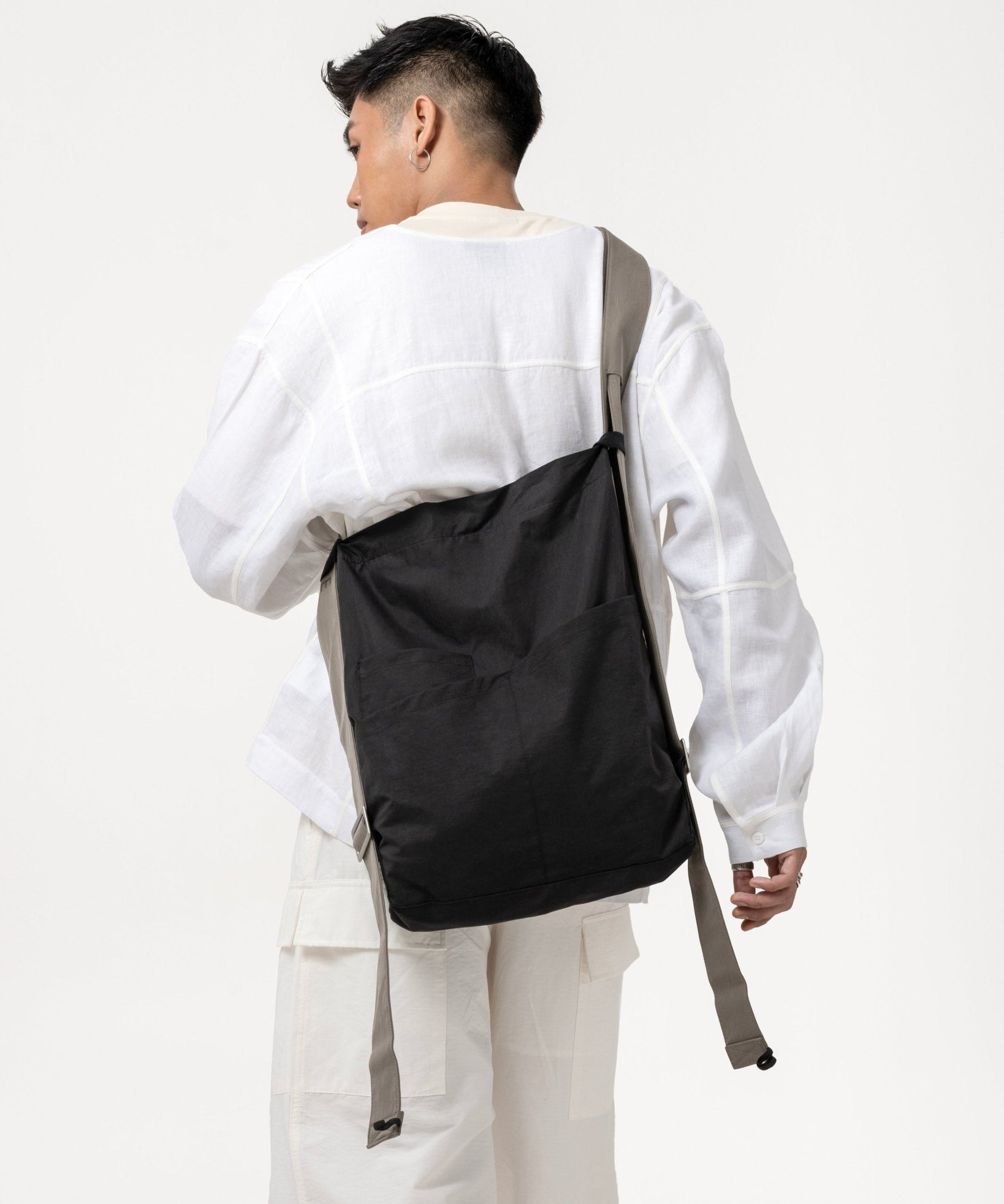 Morph Sling - Graphite - G R A Y E