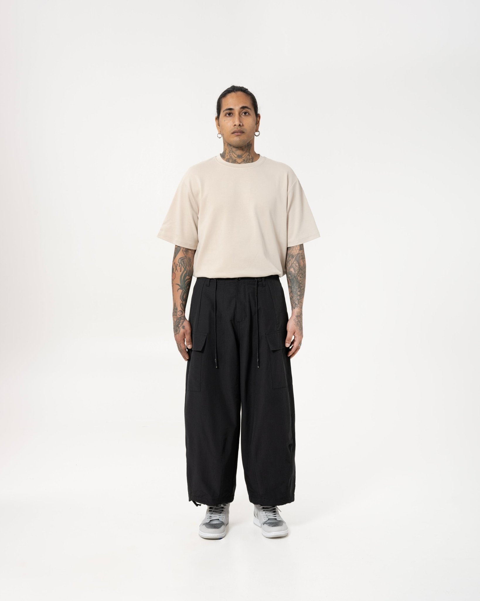 Multi-Pocket Ripstop Pants - Black - G R A Y E