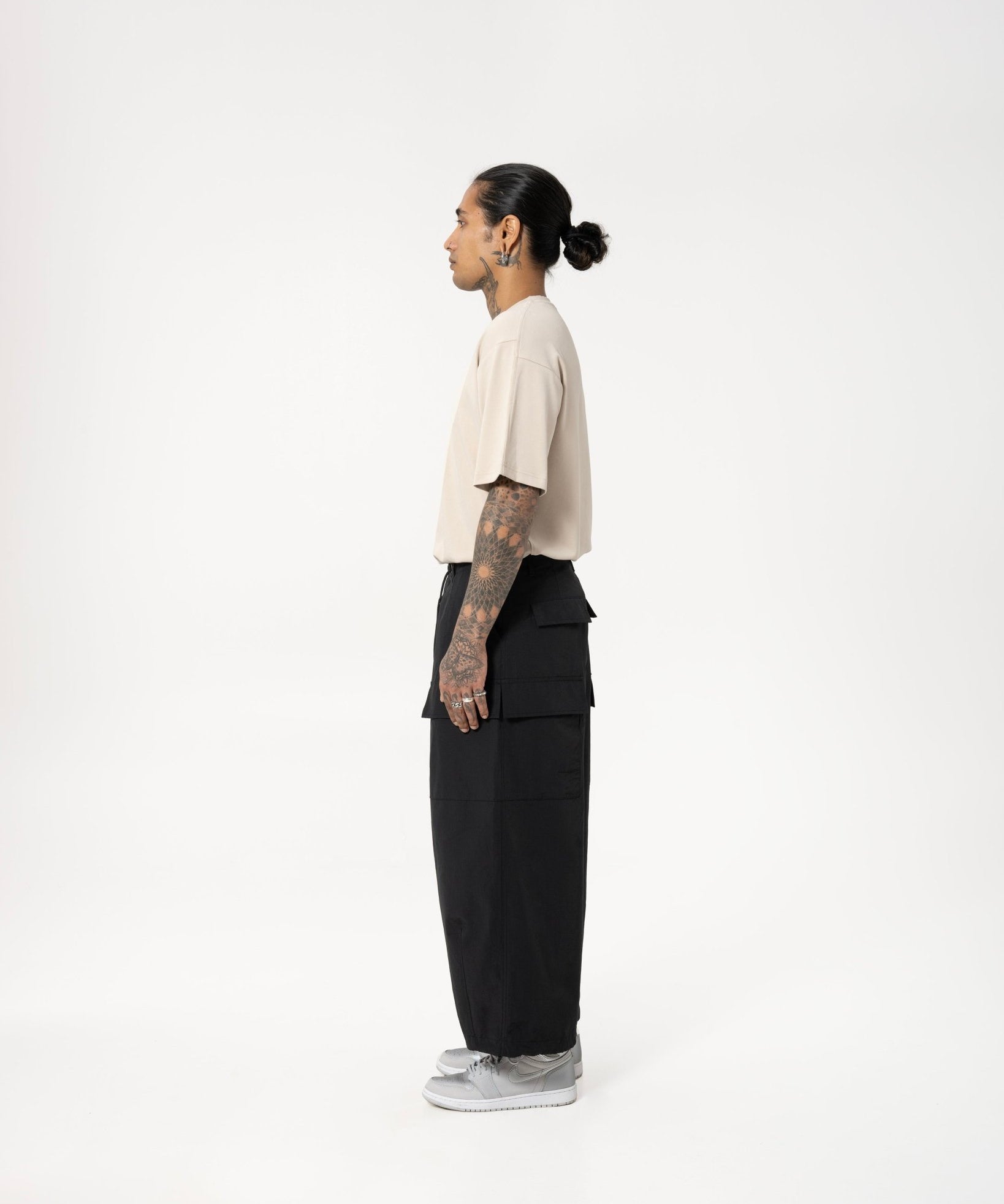 Multi-Pocket Ripstop Pants - Black - G R A Y E