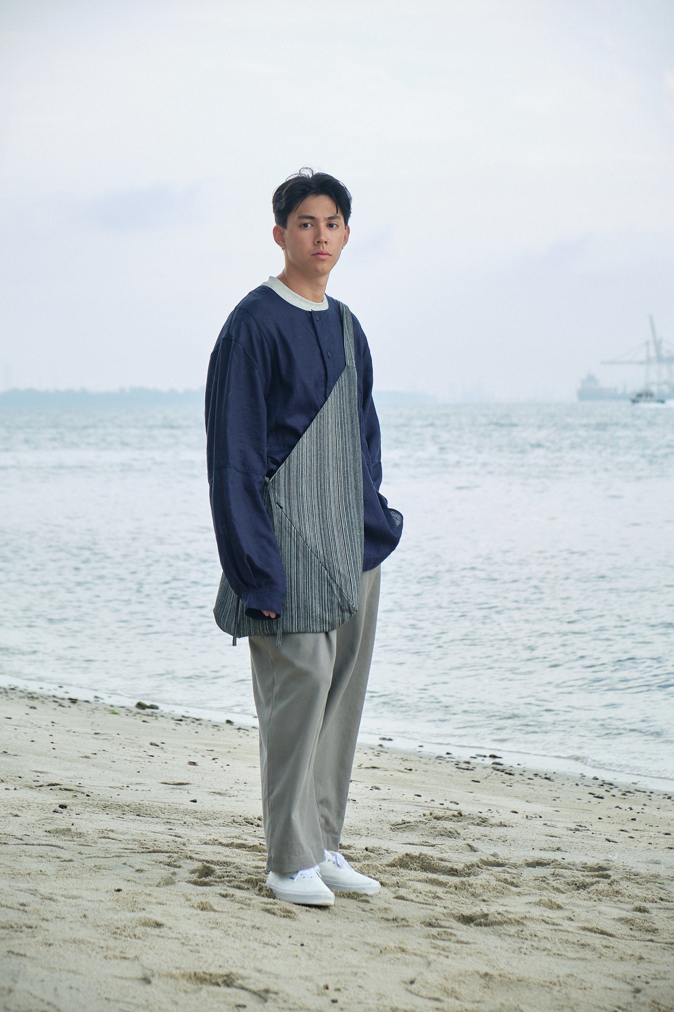 One-Piece Tsuno Bag - Denim Black - G R A Y E