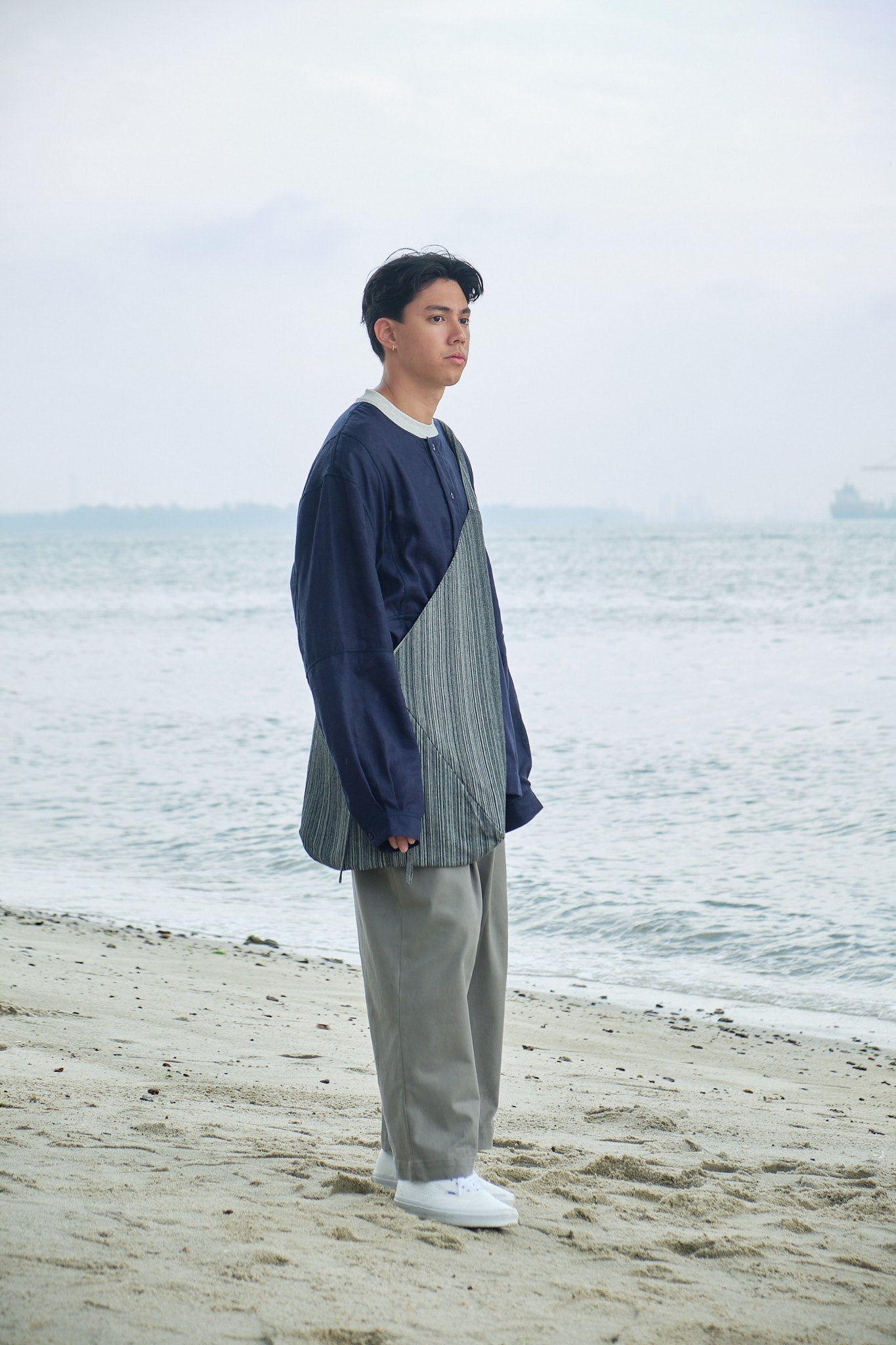 One-Piece Tsuno Bag - Denim Black - G R A Y E