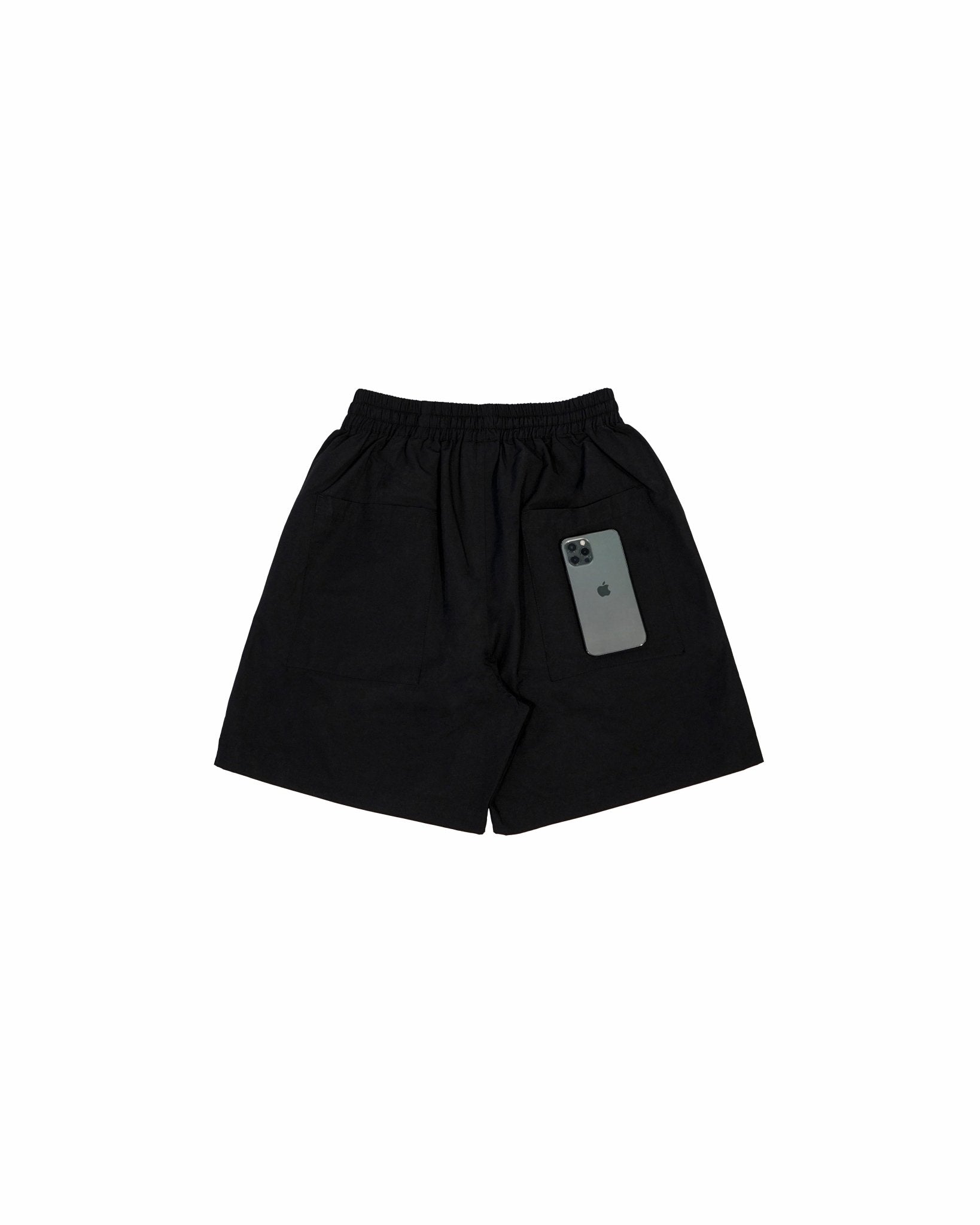 Relaxed Elasticated Shorts - Black - G R A Y E