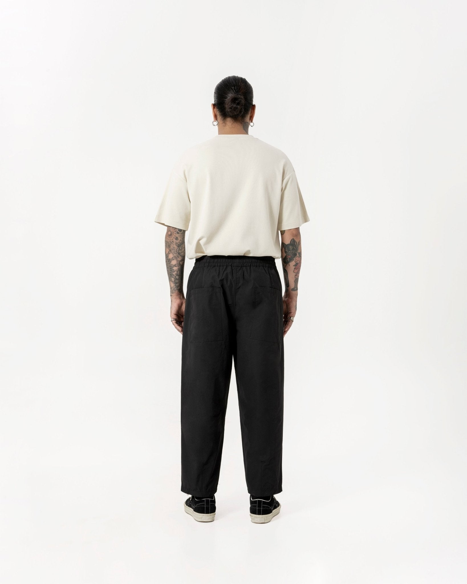 V by Very Curve Elasticated Waist Cargo Trousers - Black | very.co.uk