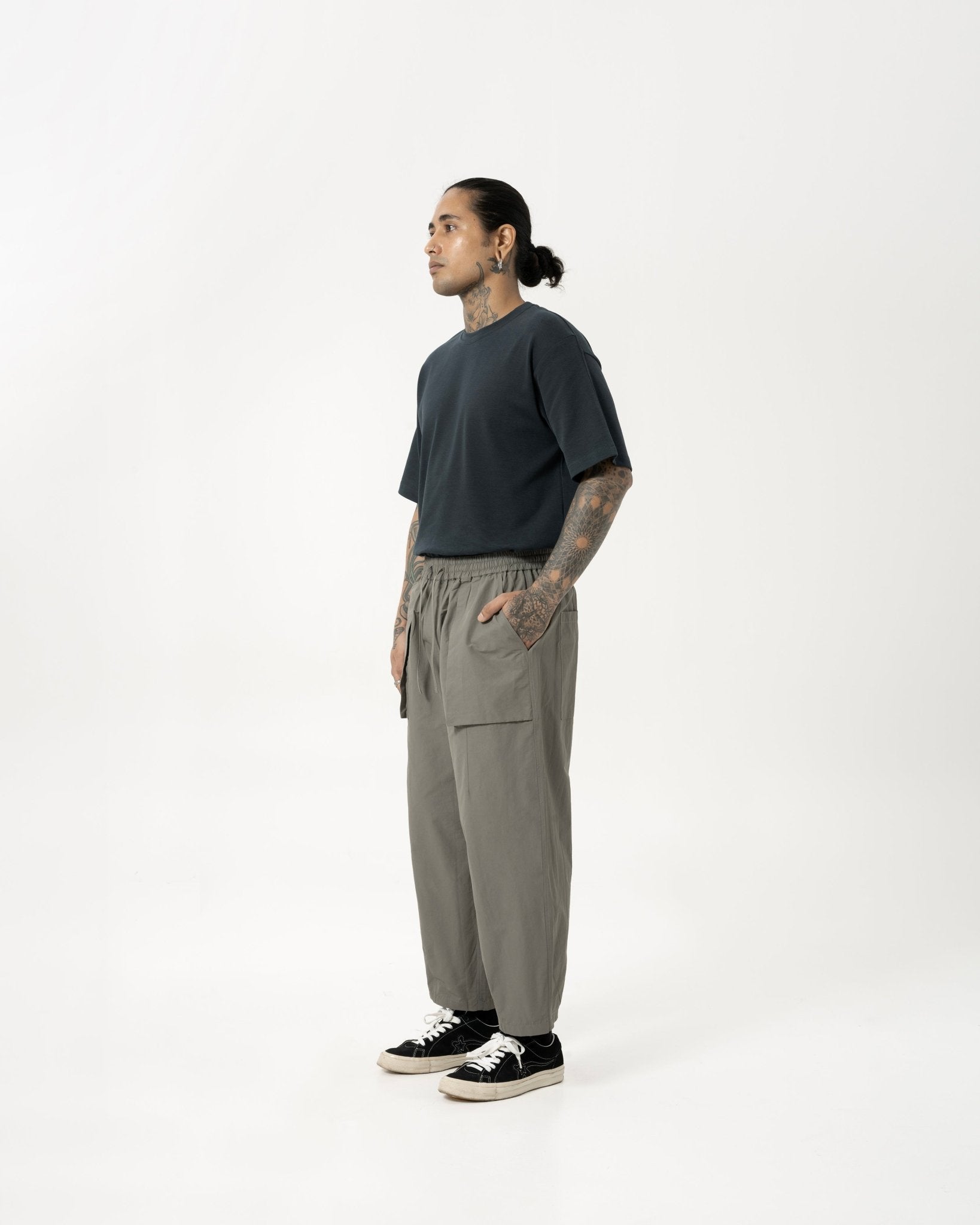 Relaxed Elasticated Trousers - Pebble Gray - G R A Y E